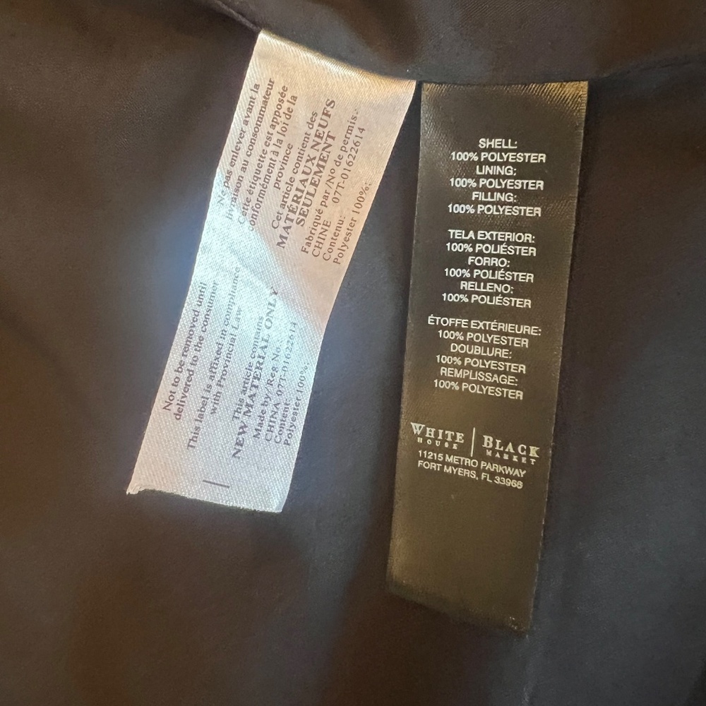 White House Black Market Animal Print puffy vest, zip up, Size Medium - Picture 13 of 13